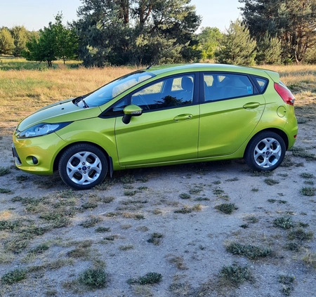 Ford Fiesta cena 25900 przebieg: 59000, rok produkcji 2012 z Ścinawa małe 211